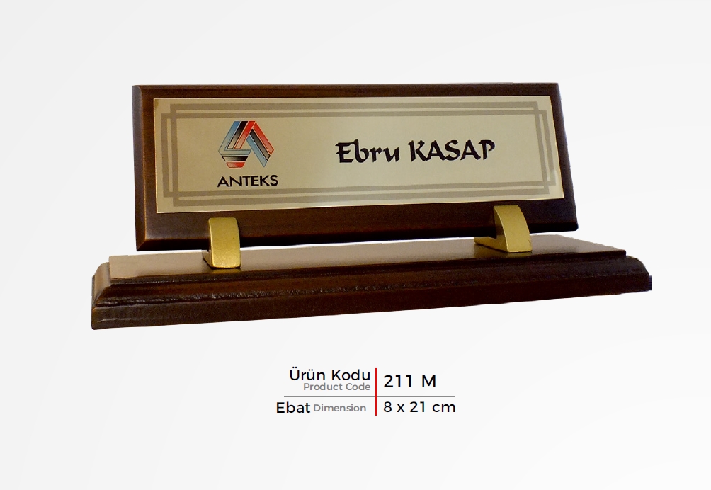 211 M Desk Name Tags